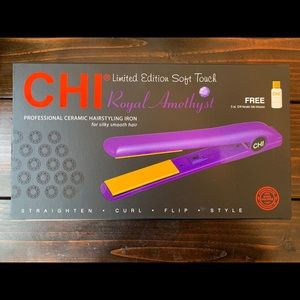Chi Flat Iron/ Hair Straighter - Never Used